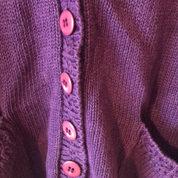 3/$20 VTG Ivy Club sweater - Picture 5 of 14